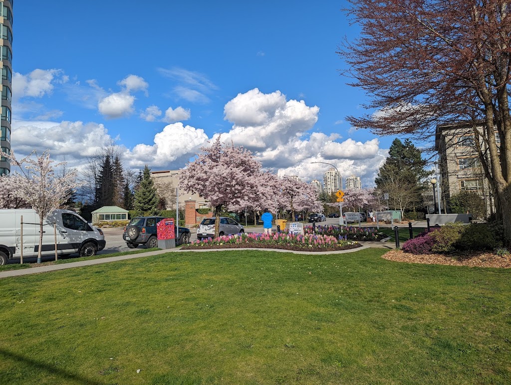 Burnaby South Memorial Park | 6650 Southoaks Crescent, Burnaby, BC V5E 4M7, Canada | Phone: (604) 294-7450