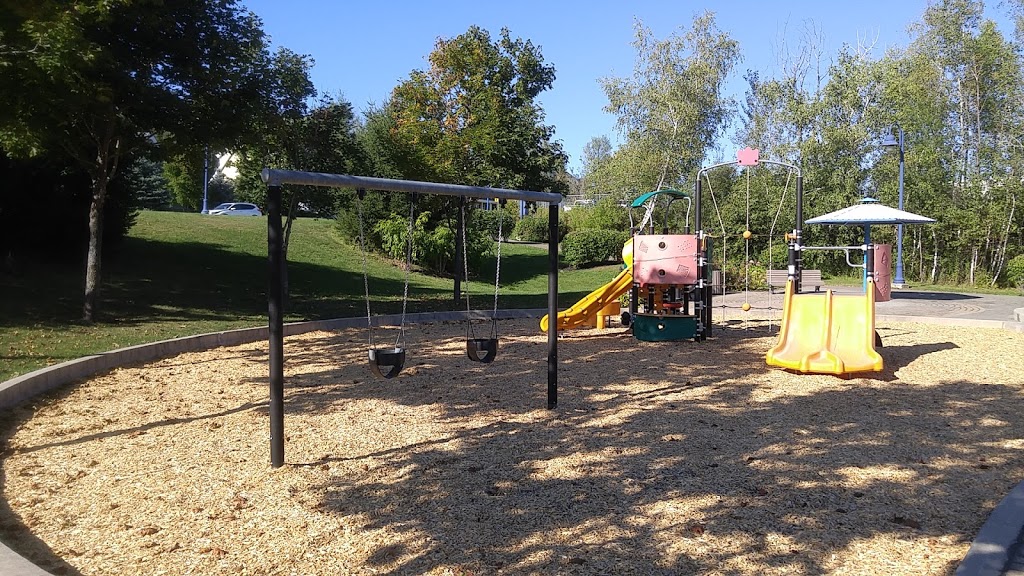 Parc Michaël-Desbiens | 337 Rue des Chutes Wilson, Saint-Jérôme, QC J7Y 5H6, Canada | Phone: (450) 436-1511