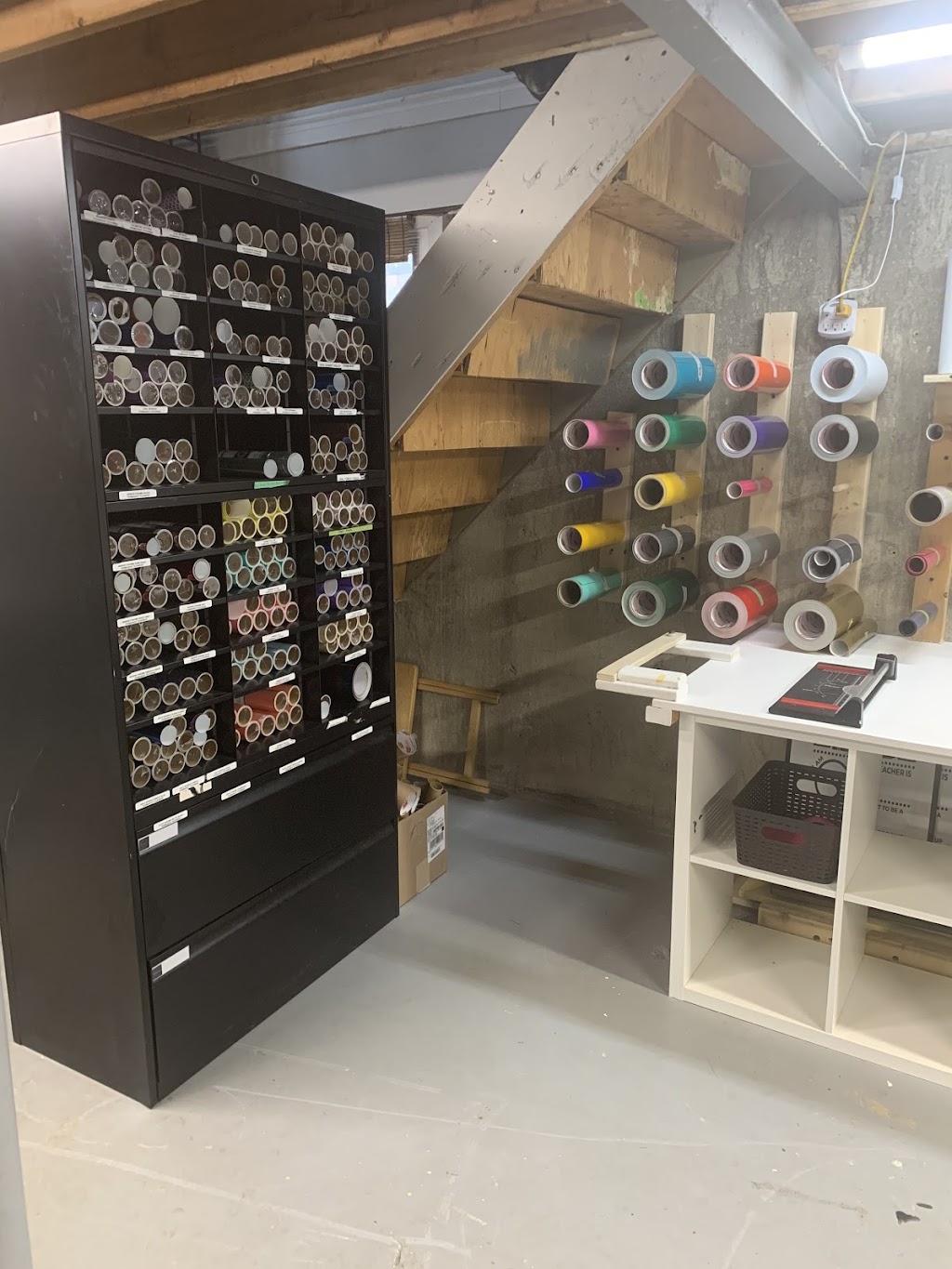 Railway city vinyl | 2 Patricia St, St Thomas, ON N5P 2C6, Canada | Phone: (519) 719-9318