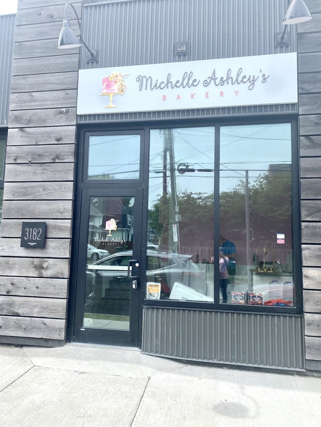 Michelle Ashleys Bakery | 3182 Isleville St, Halifax, NS B3K 3Y3, Canada | Phone: (902) 209-8162