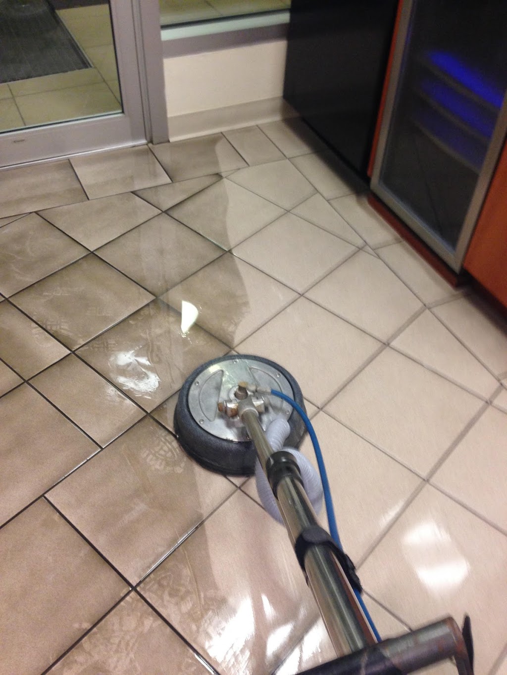 Aquamist Carpet Care | 755 Vanalman Ave #6, Victoria, BC V8Z 3B8, Canada | Phone: (250) 999-0404
