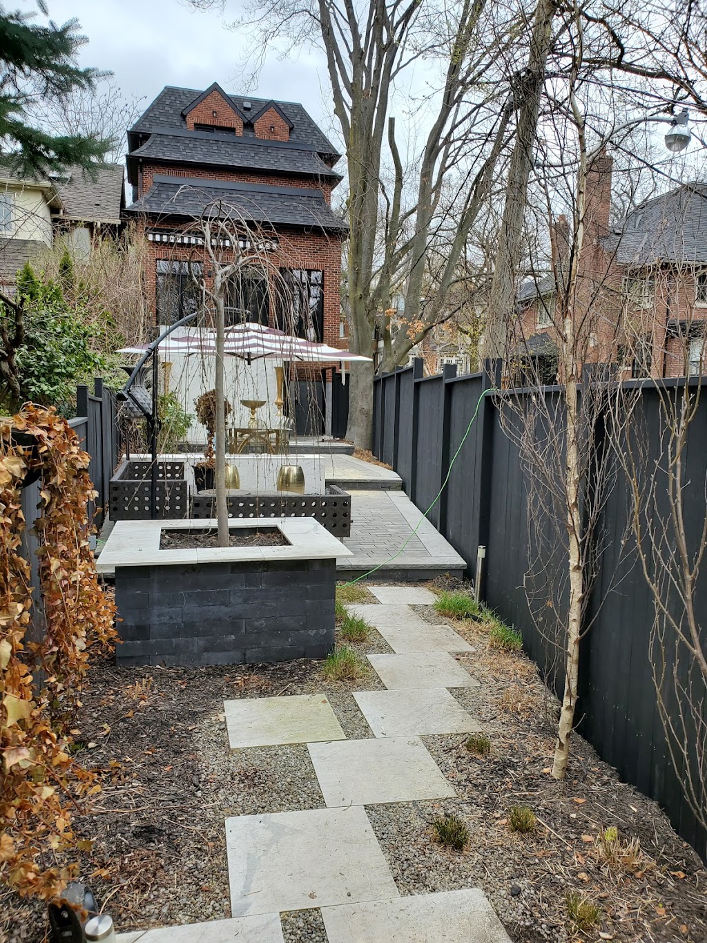Maximum Renovation & landscaping Services | 44 Wellesworth Dr, Etobicoke, ON M9C 4R1, Canada | Phone: (647) 719-3951