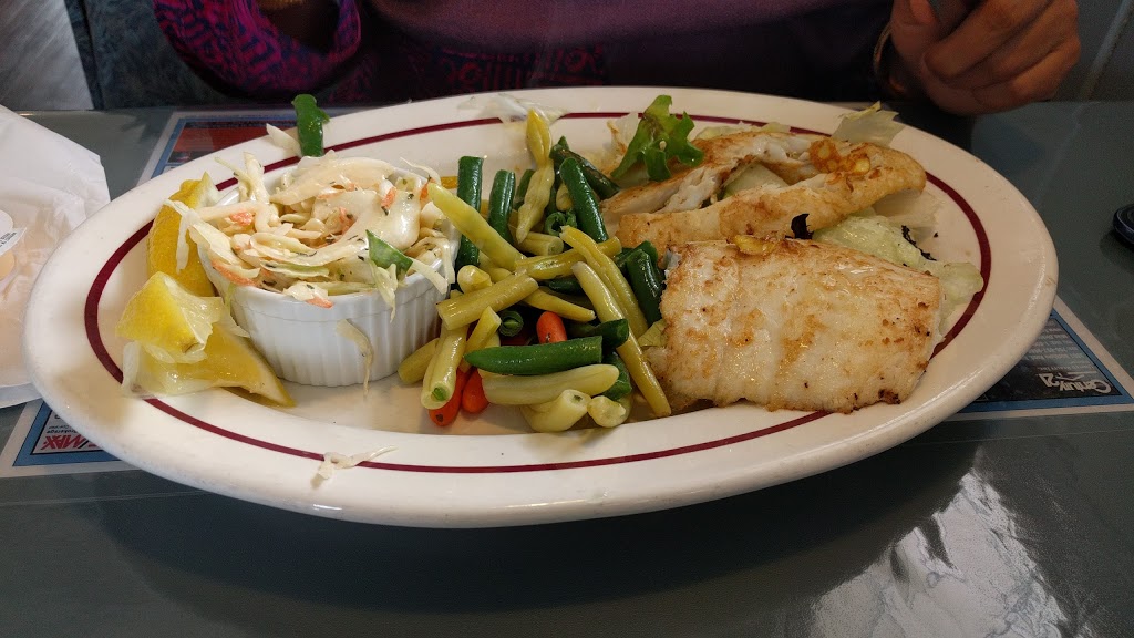 Jacks Family Restaurant ~ Lakefield | 1 Strickland St, Lakefield, ON K0L 2H0, Canada | Phone: (705) 652-3474