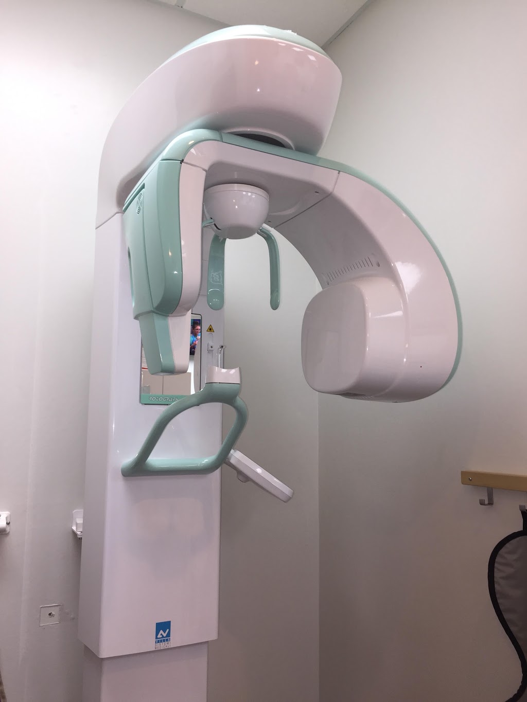 Fletchers Creek Dental | 10725 McLaughlin Rd, Brampton, ON L7A 3E5, Canada | Phone: (905) 495-1155