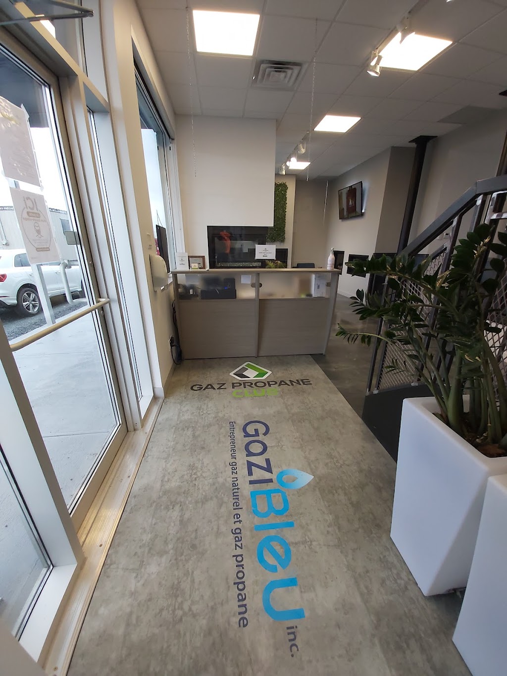 Gaz Propane Club | 262 Mnt Calixa-Lavallée, Verchères, QC J0L 2R0, Canada | Phone: (514) 360-4311