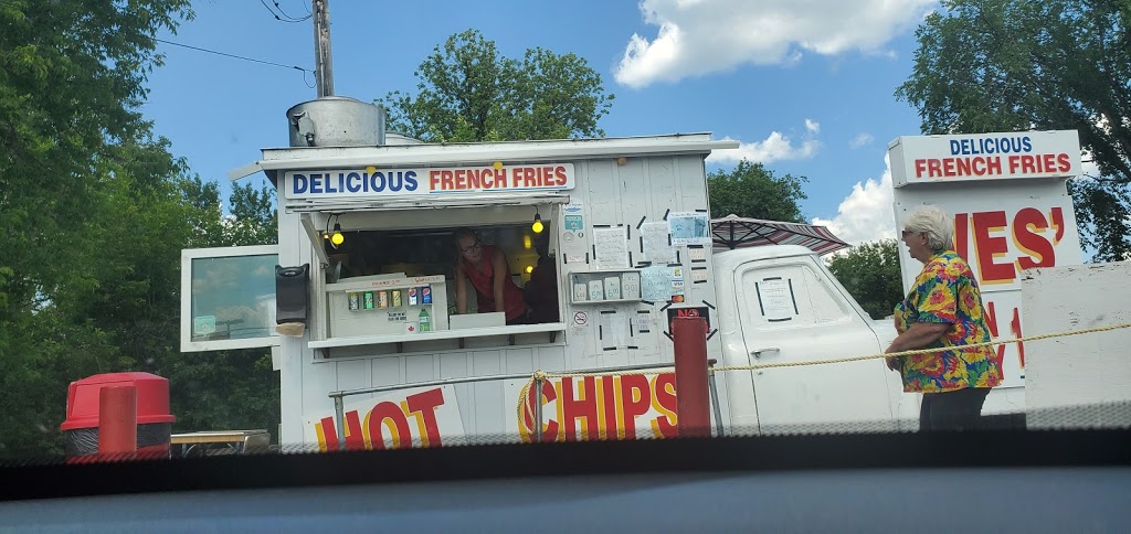 Wes Chips | 198 Madawaska Blvd, Arnprior, ON K7S 3S1, Canada | Phone: (613) 623-5492