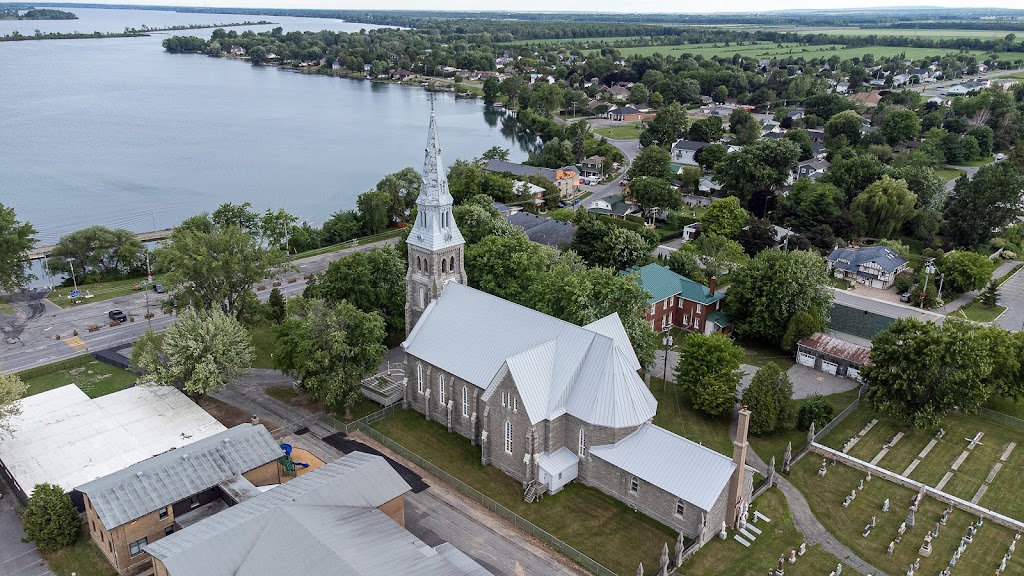 Les Cèdres City Hall | 1060 Chem. du Fleuve, Les Cèdres, QC J7T 1A1, Canada | Phone: (450) 452-4651