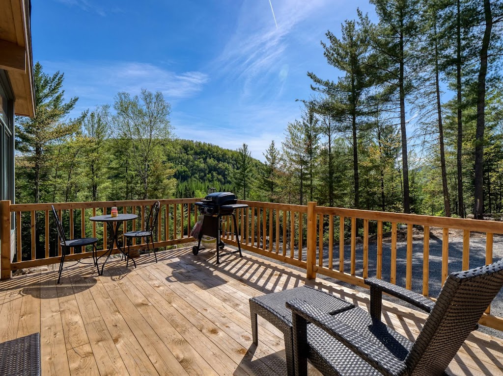 Chalets Chez Mamie | 51 Av. Gagné, Saint-Côme, QC J0K 2B0, Canada | Phone: (450) 365-0101