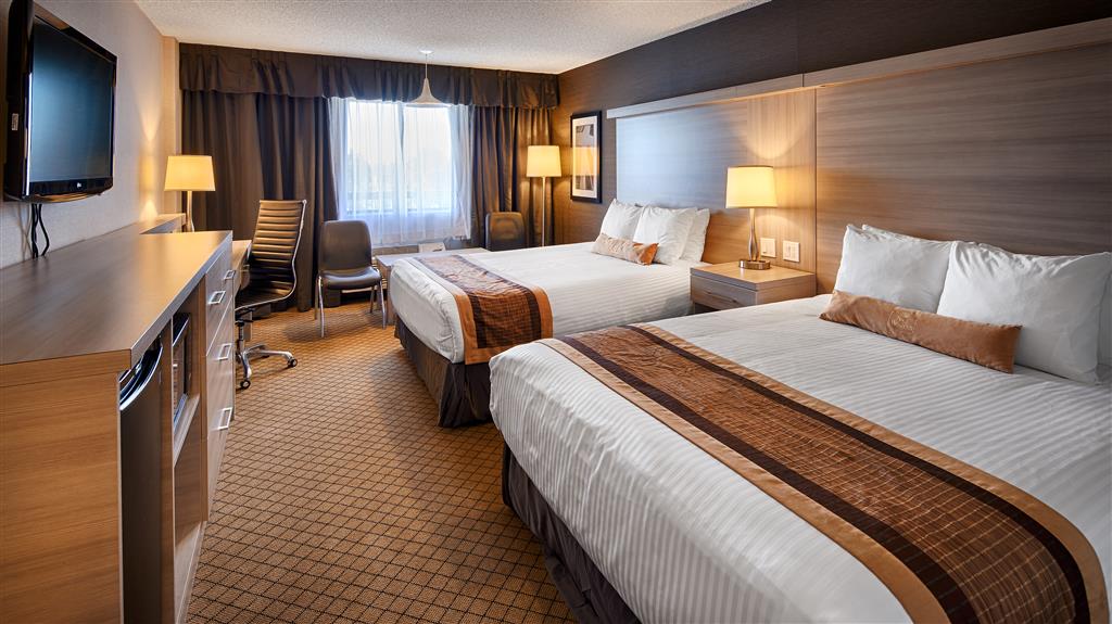 Best Western Plus Village Park Inn | 1804 Crowchild Trail NW, Calgary, AB T2M 3Y7, Canada | Phone: (403) 289-0241