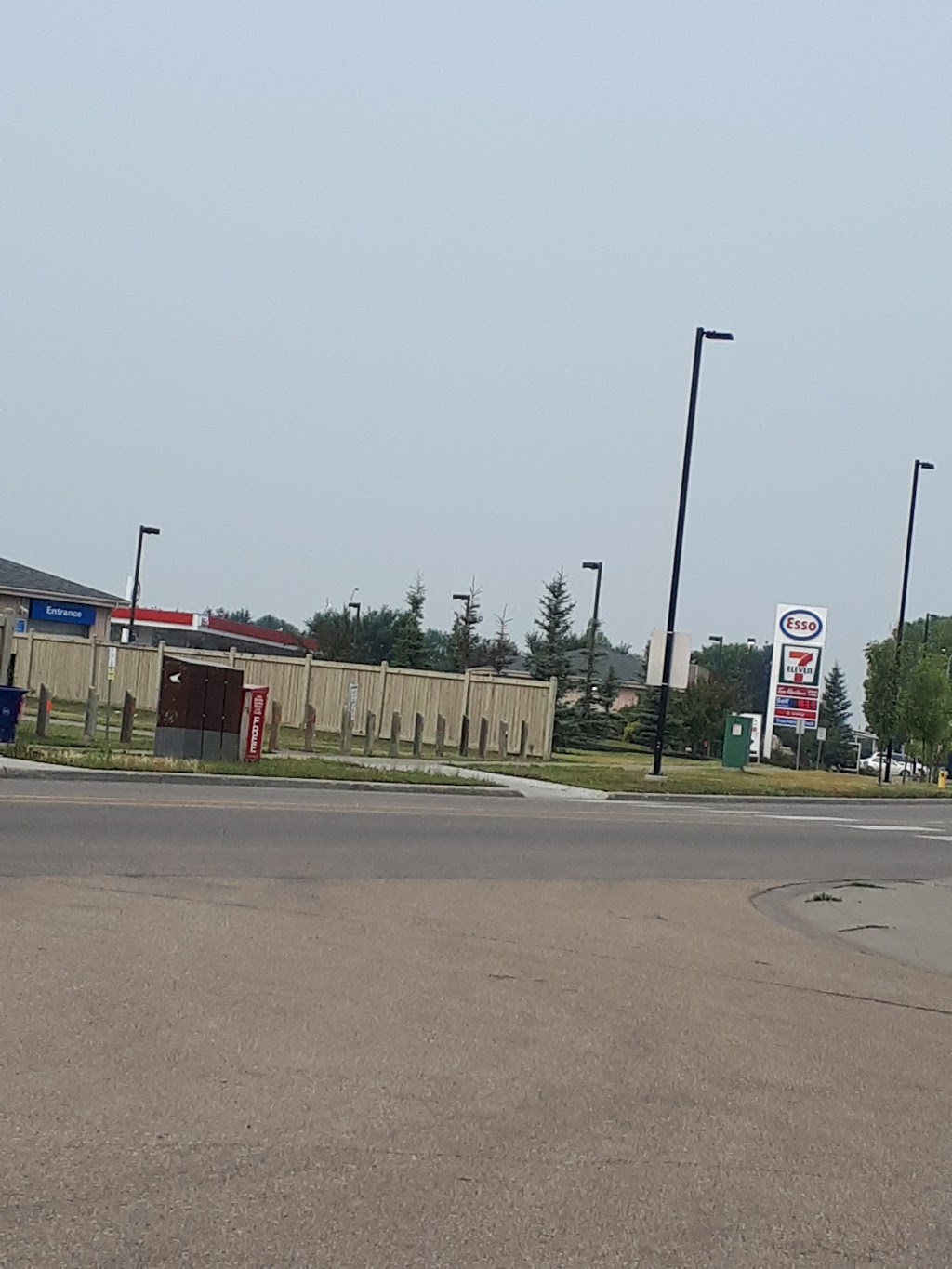 Esso | 3341 34 St NW, Edmonton, AB T6T 0B8, Canada | Phone: (780) 508-0161