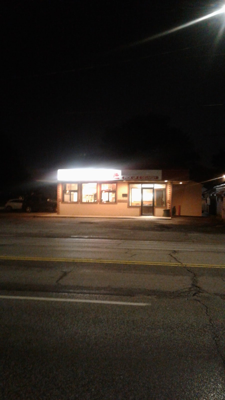Rosas Pizza | 3491 Walker Rd, Windsor, ON N8W 3S2, Canada | Phone: (519) 966-4444