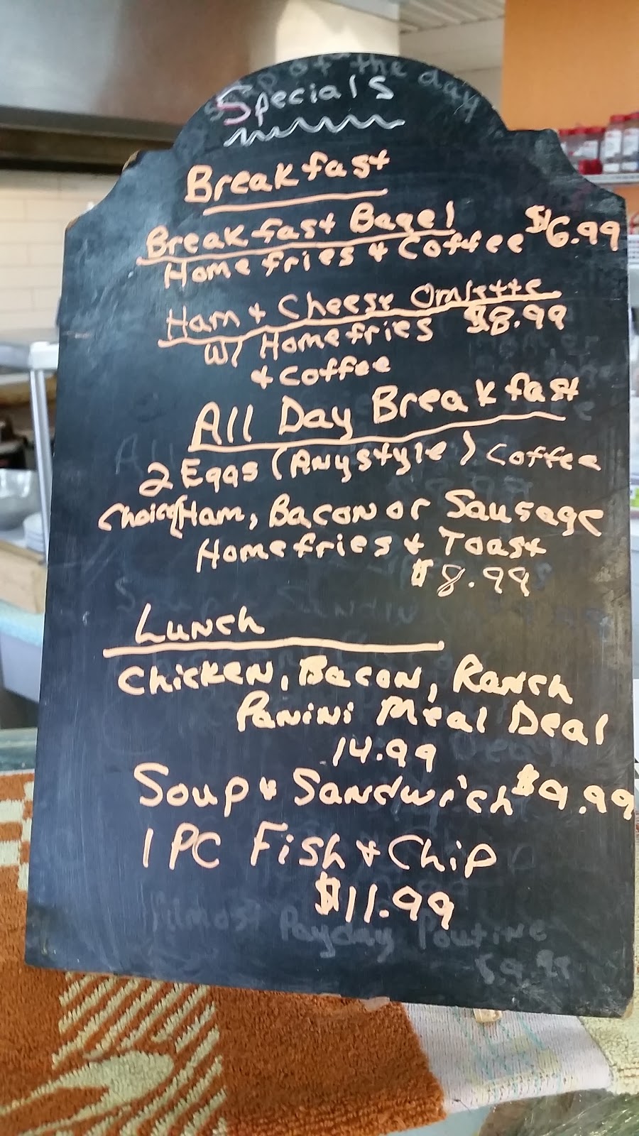 Fardellas Grill and Bakery | 1175 John Counter Blvd, Kingston, ON K7K 4C6, Canada | Phone: (613) 547-4444