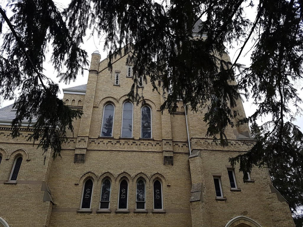 Zion United Church | 6 Victoria Ave W, Crediton, ON N0M 1M0, Canada | Phone: (519) 234-6789