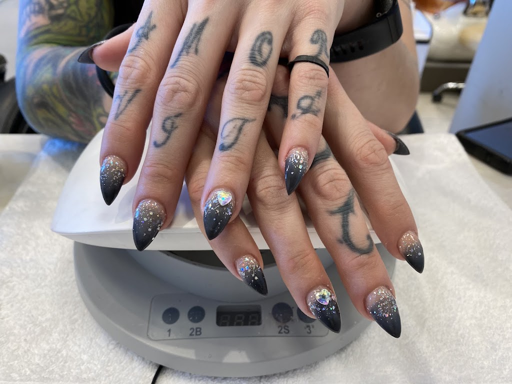 Cali nails Belmont market Langford | 3004 Merchant Wy #112, Victoria, BC V9B 0X1, Canada | Phone: (250) 915-7952