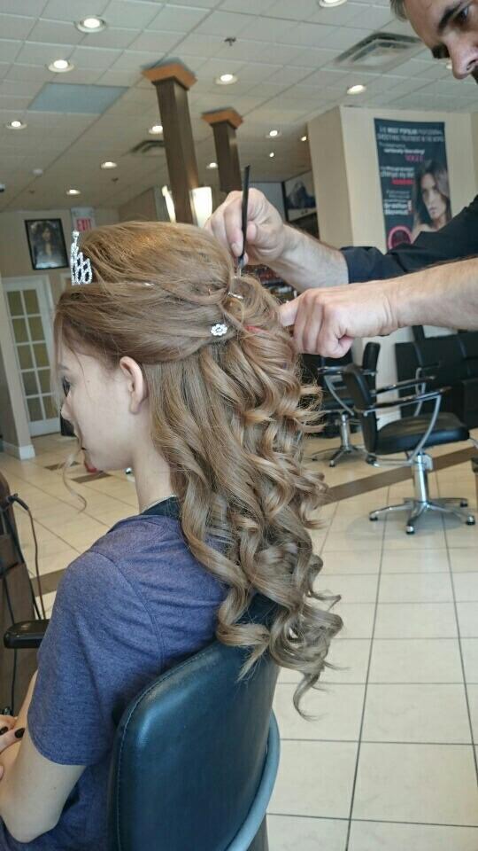 Modern Touch Hair Salon and Spa Pickering | 1755 Pickering Pkwy #22, Pickering, ON L1V 6K5, Canada | Phone: (905) 619-0800