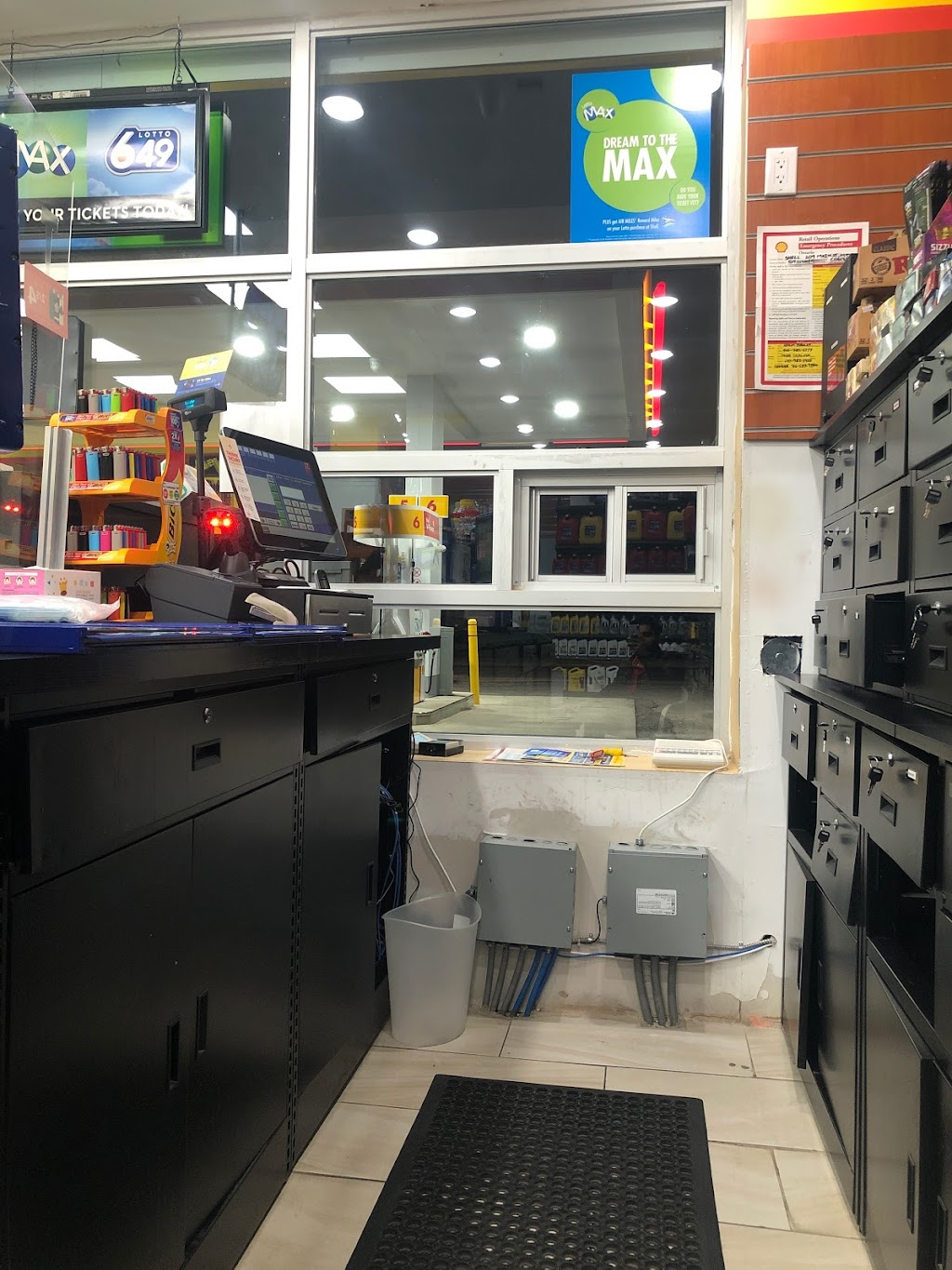 Shell | 209 Main St N, Mount Forest, ON N0G 2L1, Canada | Phone: (519) 323-0010