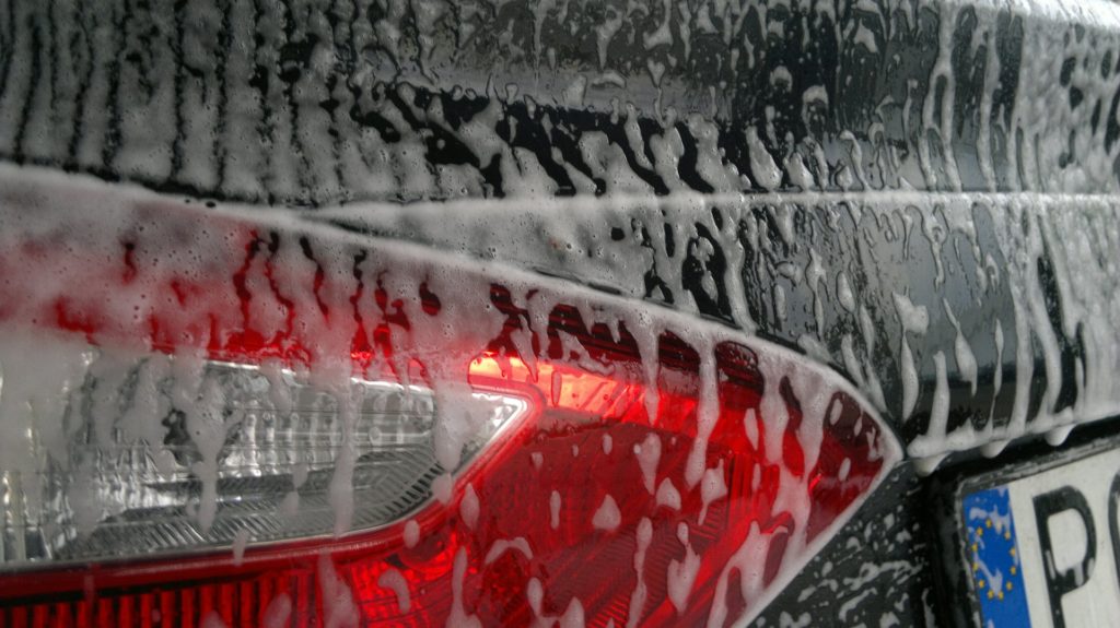 Royal Oak Self Service Car Wash | 6900 Royal Oak Ave, Burnaby, BC V5J 4J2, Canada | Phone: (604) 835-1416