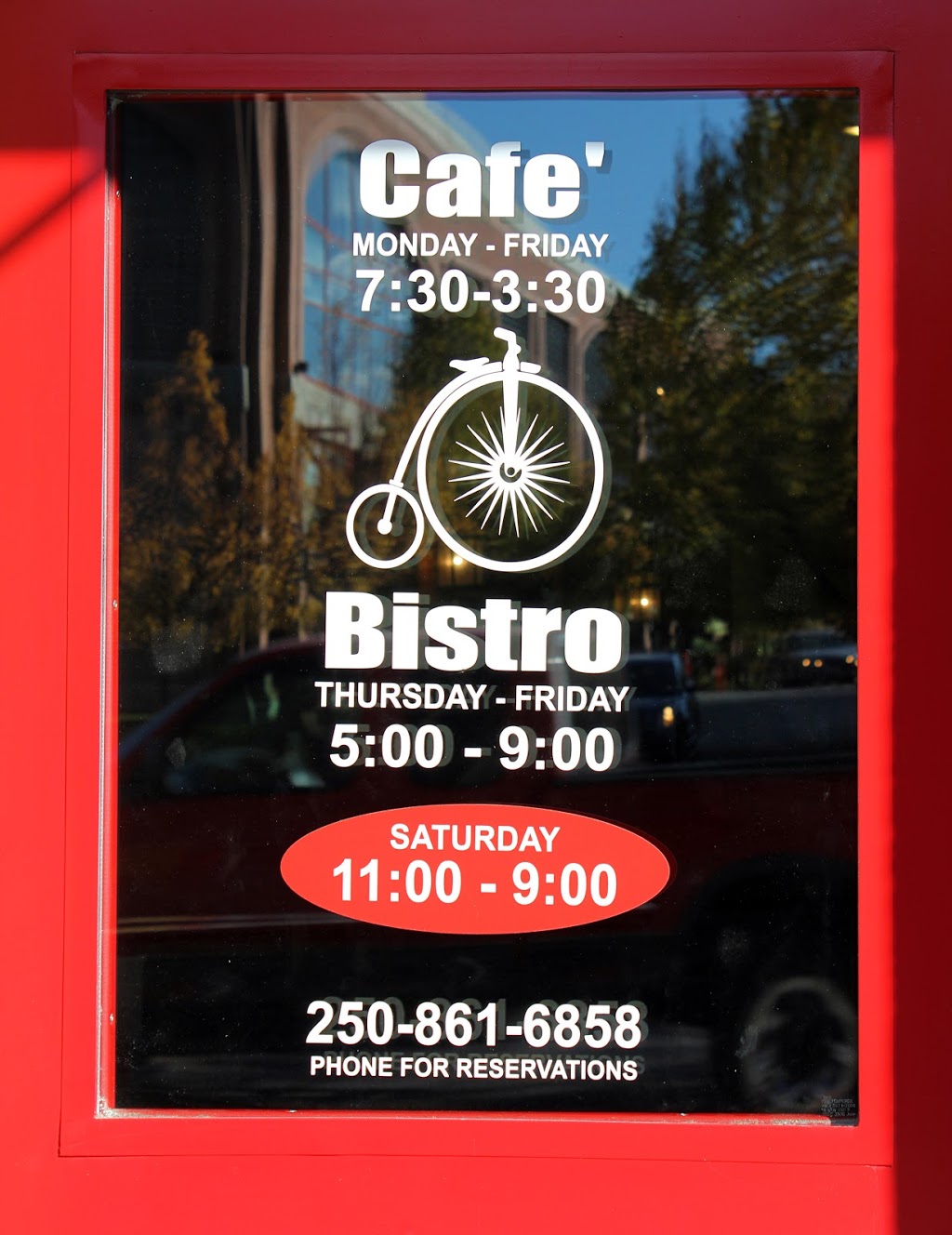 Bike Shop Café & Catering Co. | 1357 Ellis St, Kelowna, BC V1Y 1Z9, Canada | Phone: (250) 861-6858