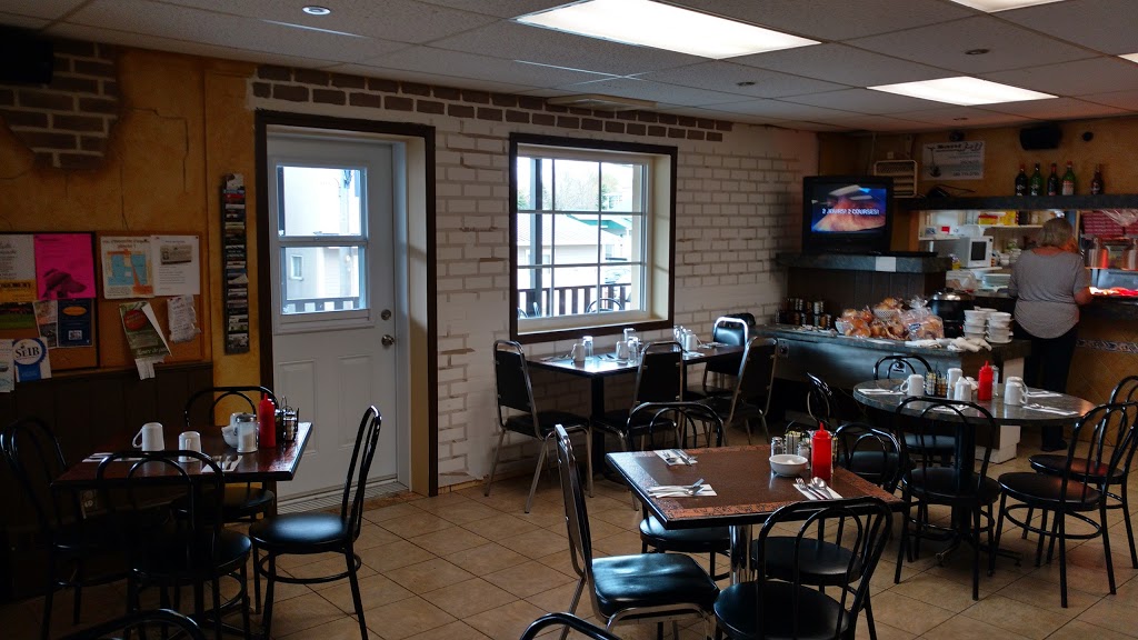 O-Martha | 206 Rue Notre Dame, Roxton Falls, QC J0H 1E0, Canada | Phone: (450) 548-2225