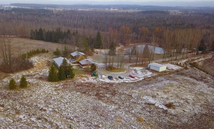 Pickerel Lake Resort | 2159 Pickerel & Jack Lake Rd, Burks Falls, ON P0A 1C0, Canada | Phone: (866) 927-6602