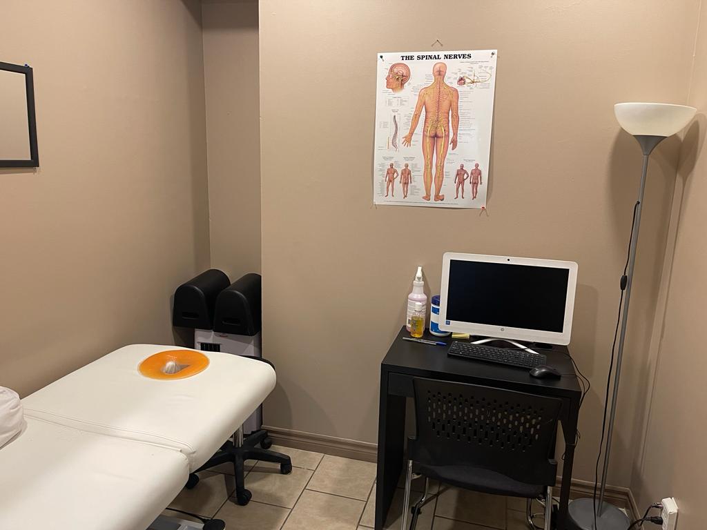 Derry Health and Wellness Center Inc. | 2891 Derry Rd E, Mississauga, ON L4T 1A6, Canada | Phone: (905) 956-5330