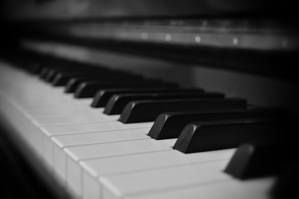 Simply Piano & Music Lessons | Everwoods Close SW, Calgary, AB T2Y 5A6, Canada | Phone: (403) 605-7889