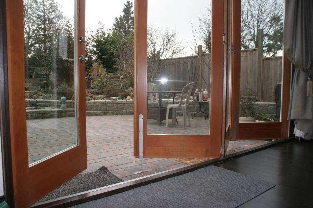 Delta Door & Panel Ltd | 7175 Brown St, Delta, BC V4G 1G5, Canada | Phone: (604) 940-6889