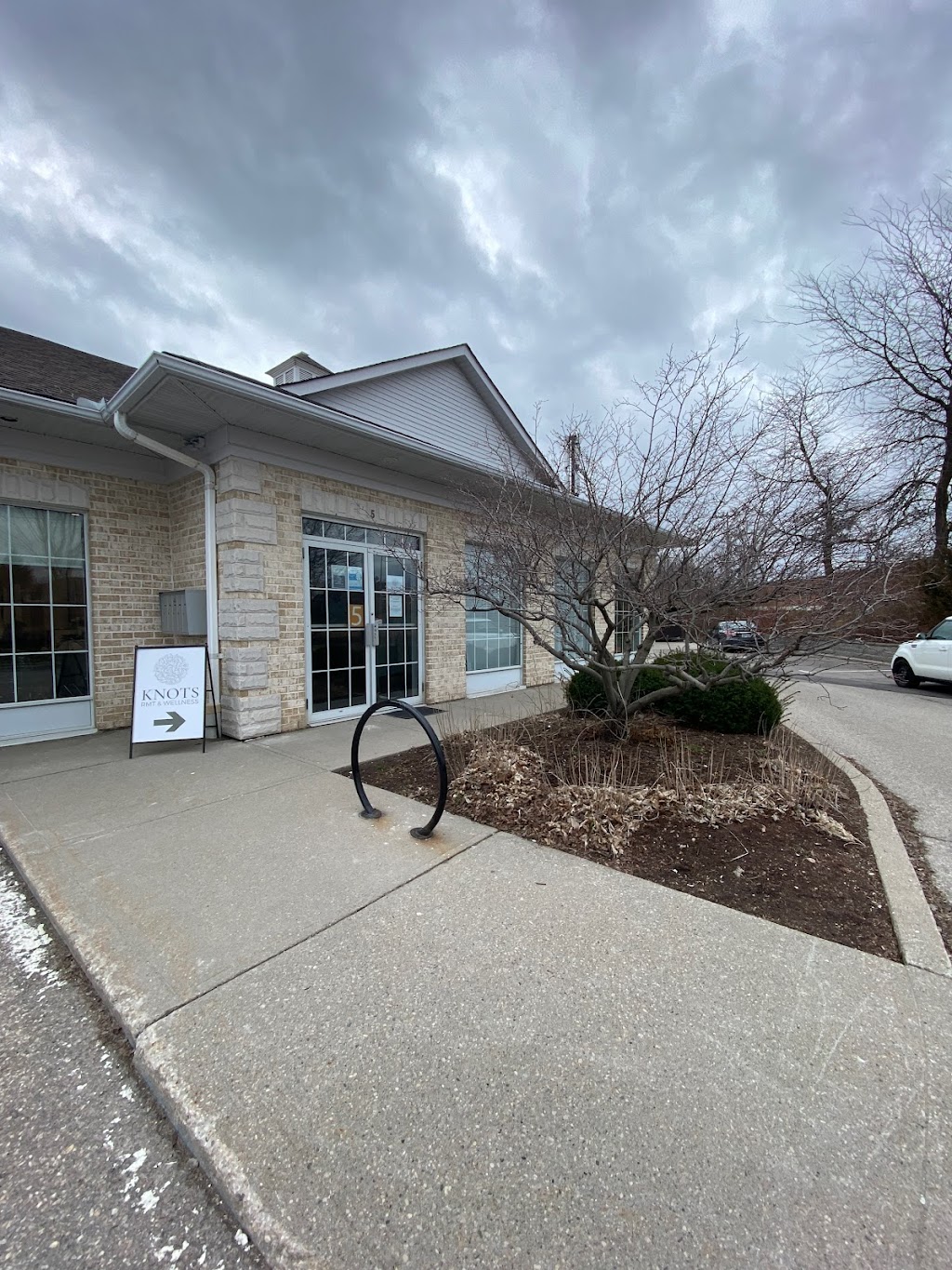 Knots RMT & Wellness | 885 Glasgow St Unit 5, Kitchener, ON N2M 2N7, Canada | Phone: (519) 500-5668