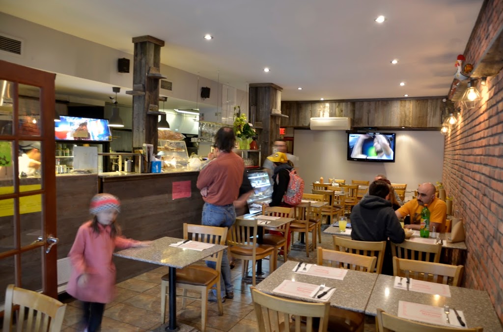 Poulet 3 Pattes | 3224 Boulevard Rosemont, Montréal, QC H1Y 1M7, Canada | Phone: (438) 387-6477