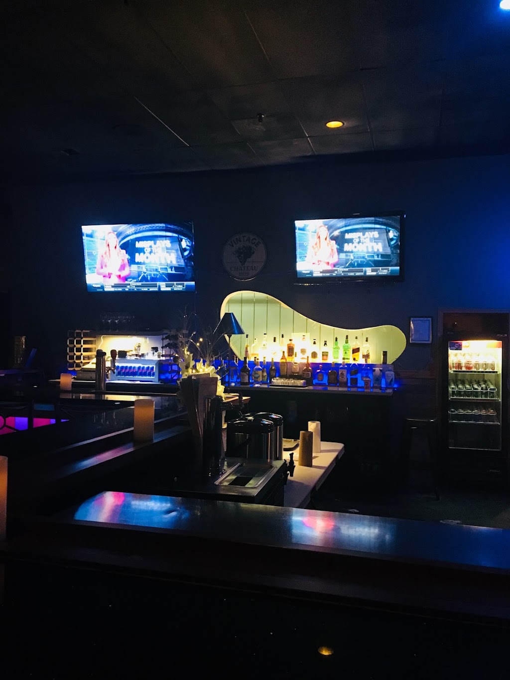 VIP Pool & Bar (Snooker Club) | 301 Ellesmere Rd, Scarborough, ON M1R 4E4, Canada | Phone: (416) 391-1313