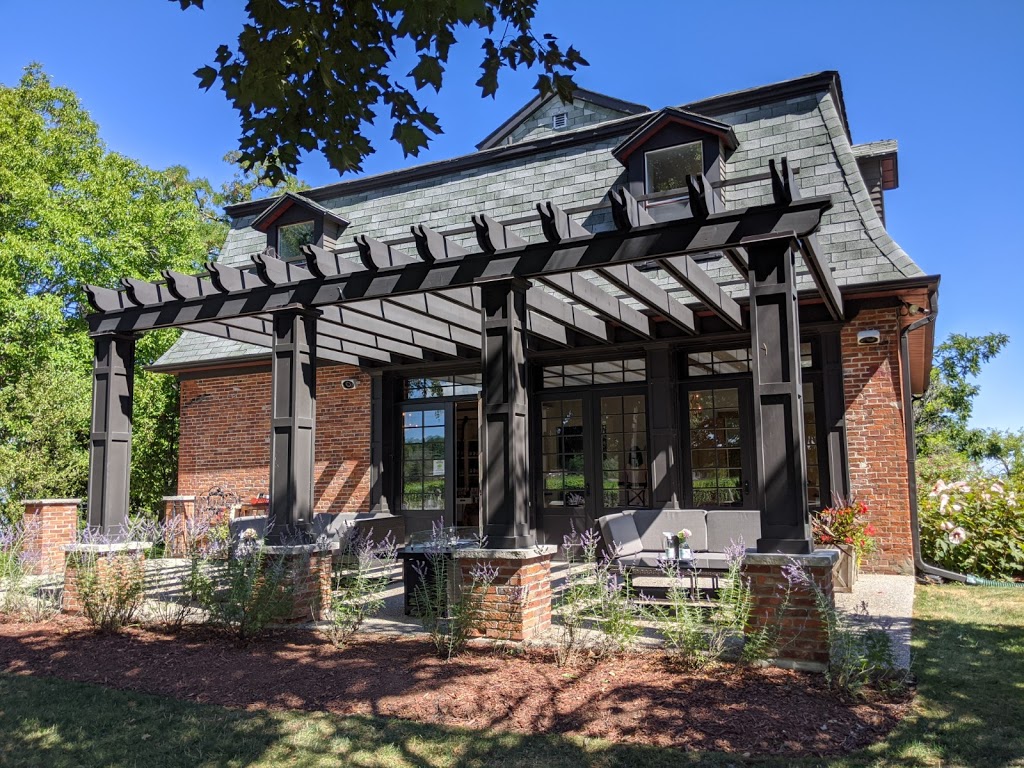 Kew Vineyards Estate Winery | 4696 King St, Beamsville, ON L0R 1B1, Canada | Phone: (905) 563-1539