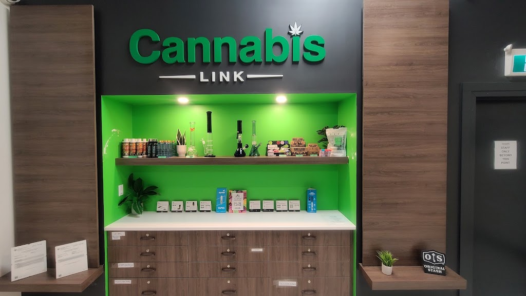 Cannabis Link Sherwood | 1225 Wonderland Rd N #40A, London, ON N6G 2V9, Canada | Phone: (519) 657-4747