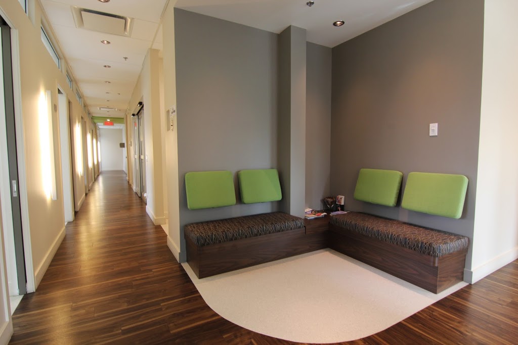 Fortin Poirier Dental Clinic | 4494 aut. Laval, 440 Ouest #250, Laval, QC H7T 2P7, Canada | Phone: (450) 682-9944