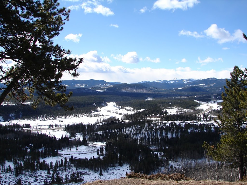 Fullerton Loop Hiking Trail | Alberta 66, Bragg Creek, Kananaskis, AB T0L 0K0, Canada