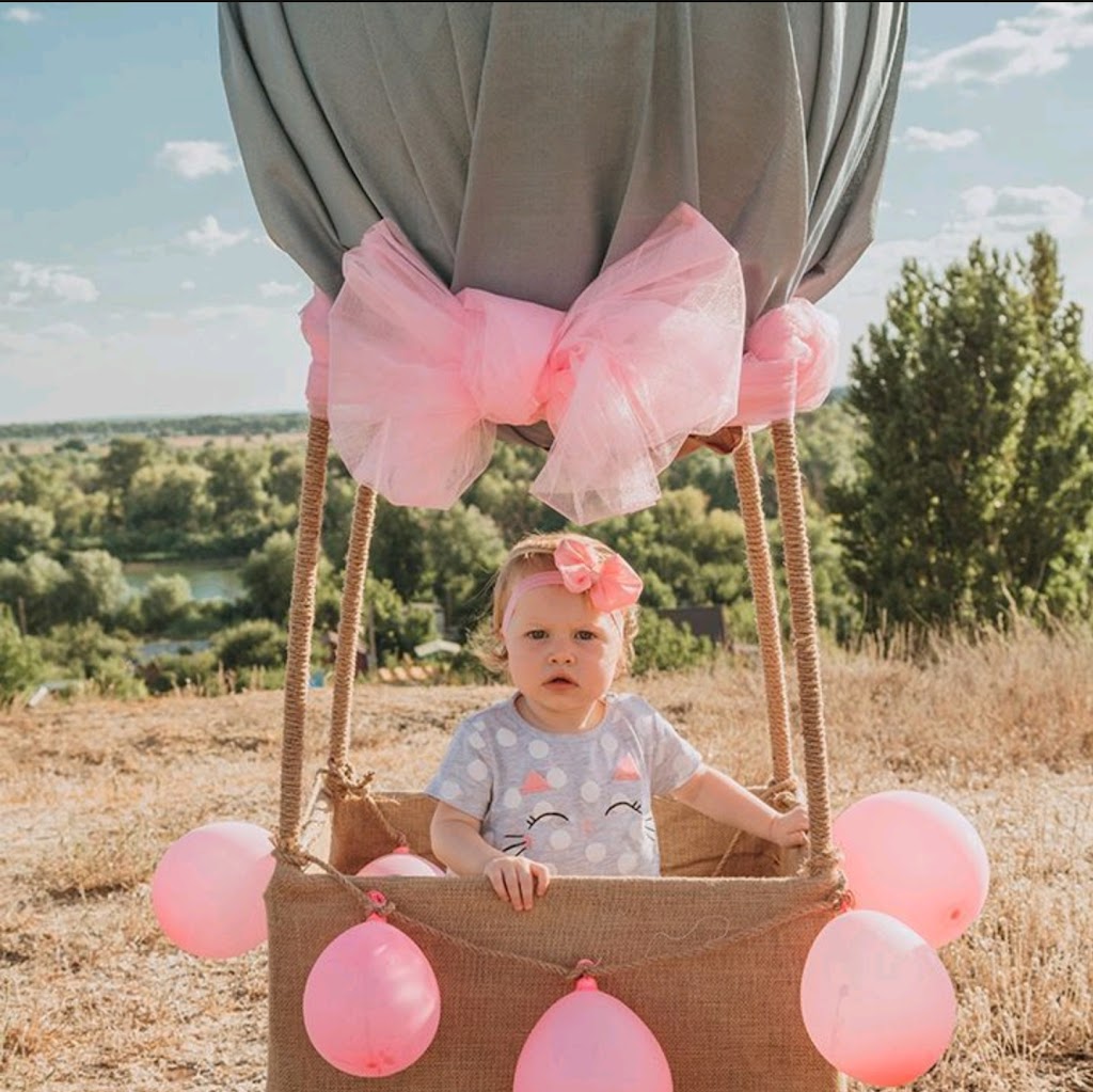 Decoart.yyc - Balloon Party Decoration | 113 Straddock Terrace SW, Calgary, AB T3H 2T4, Canada | Phone: (403) 401-2341