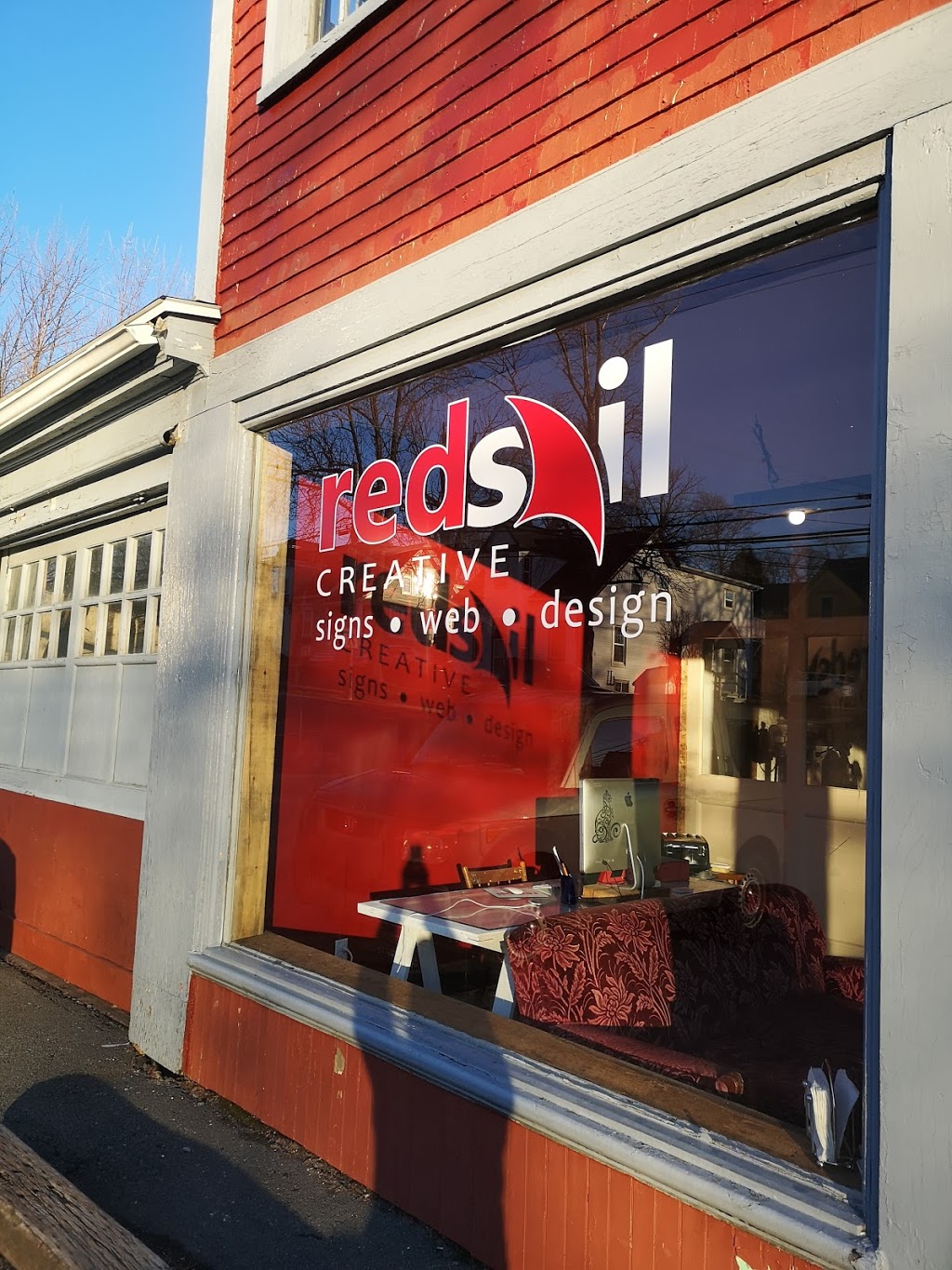 Red Sail Creative | 35 Falkland St Unit #1, Lunenburg, NS B0J 2C0, Canada | Phone: (902) 298-1292