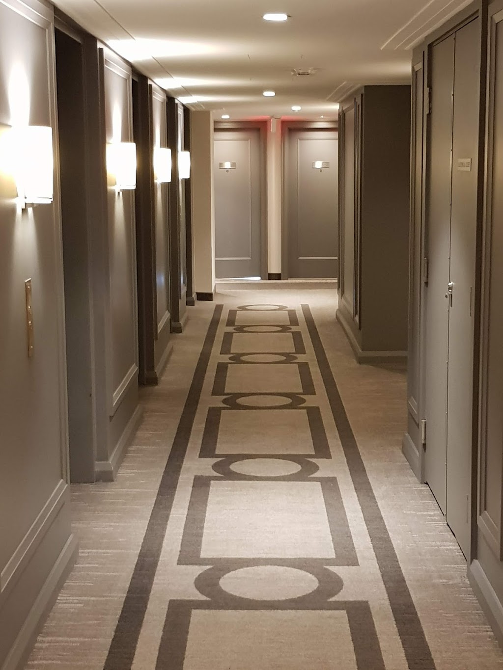 Bellamond Yorkville | 155 Yorkville Ave, Toronto, ON M5R 1C4, Canada | Phone: (647) 799-3875