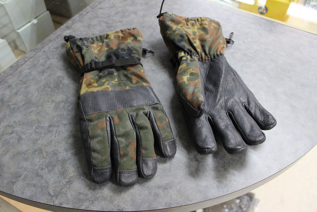 Sergeant Preppers Army Surplus | clothing store | 1133 Sutherland Ave, Kelowna, BC V1Y 5Y2, Canada | 2364200333 OR +1 236-420-0333