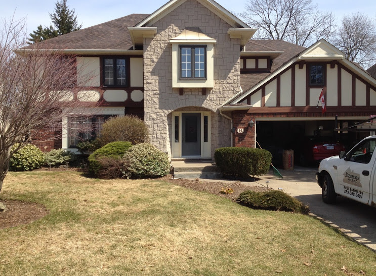 Mcpherson Roofing | 4974 Duke Ave, Niagara Falls, ON L2E 5B7, Canada | Phone: (289) 668-5404