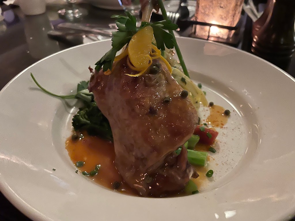 1640 Bistro | 20 Rue Sainte-Anne, Québec, QC G1R 3X2, Canada | Phone: (418) 694-9063