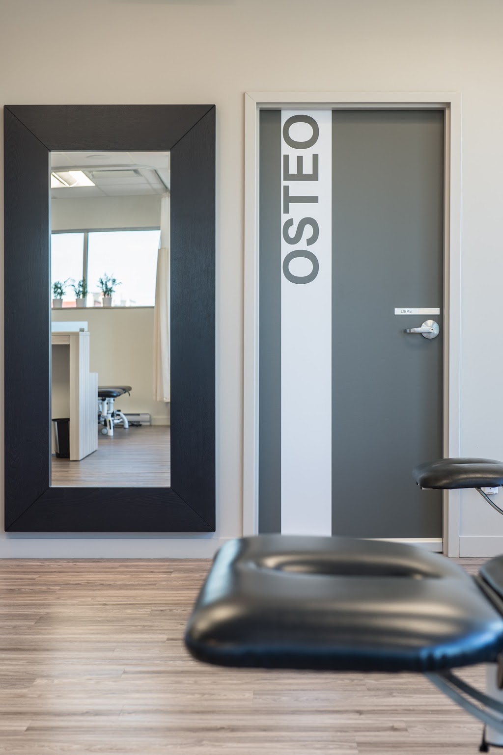 Physio Élite Laval | 3625 Boulevard Curé-Labelle #203, Laval, QC H7P 0A5, Canada | Phone: (450) 688-2424