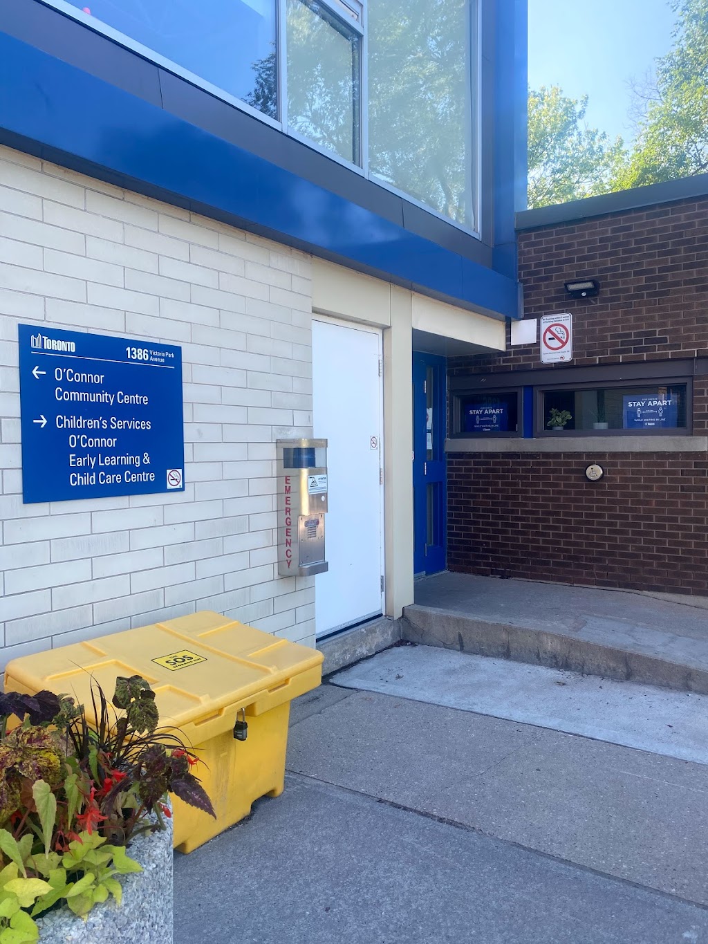 OConnor Outdoor Swimming Pool | 1386 Victoria Park Ave, North York, ON M4A 2L8, Canada | Phone: (416) 395-6682