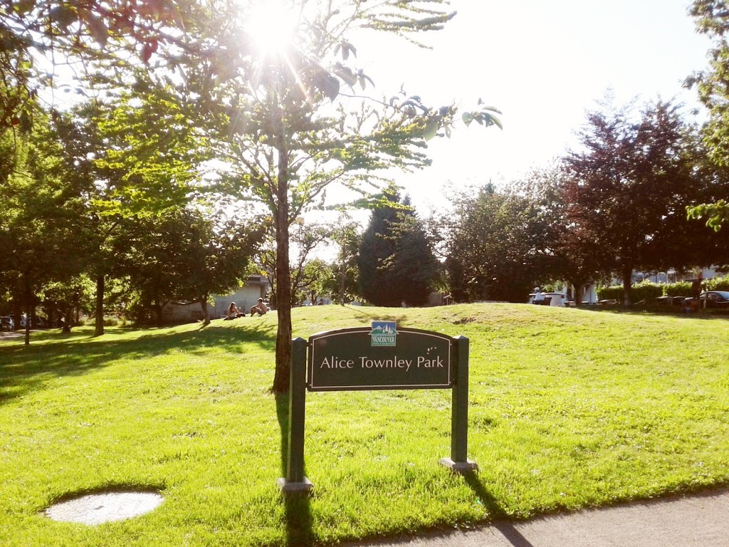 Alice Townley Park | 1775 Woodland Dr, Vancouver, BC V5N 3N6, Canada | Phone: (604) 257-8158