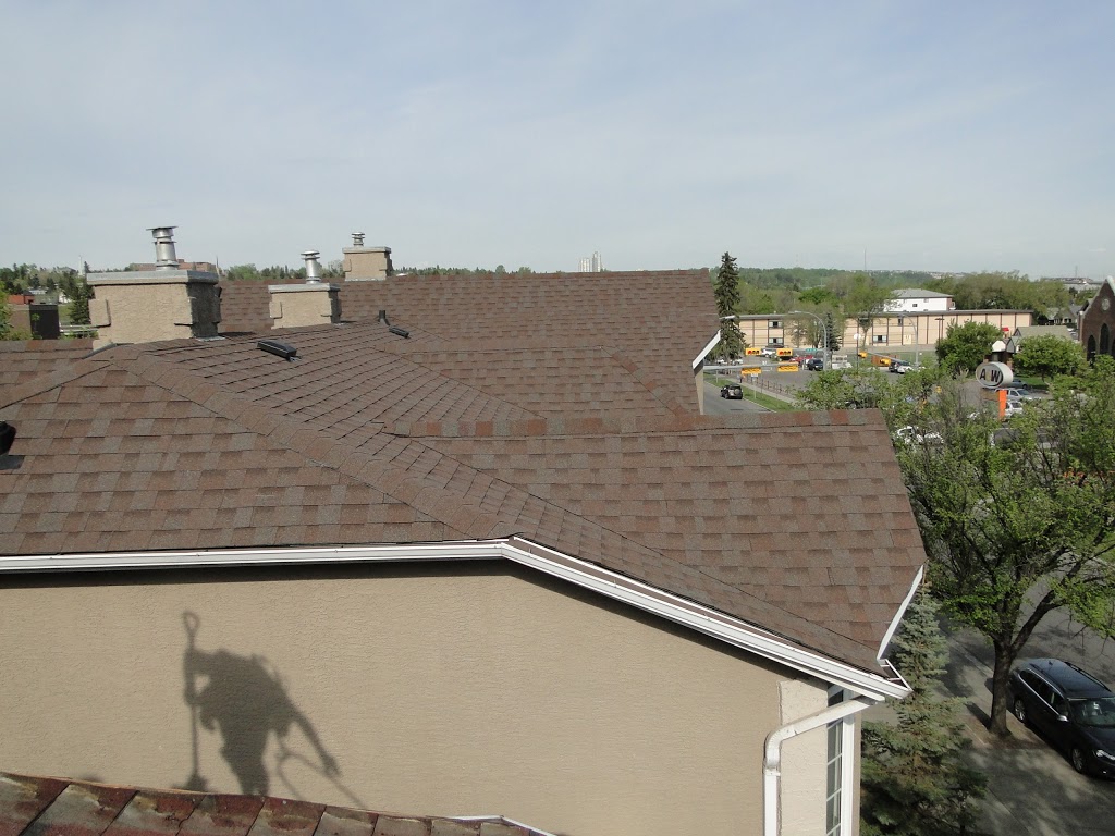 Marco Roofing Ltd | 115 Covepark Dr NE, Calgary, AB T3K 5Z5, Canada | Phone: (403) 998-1421
