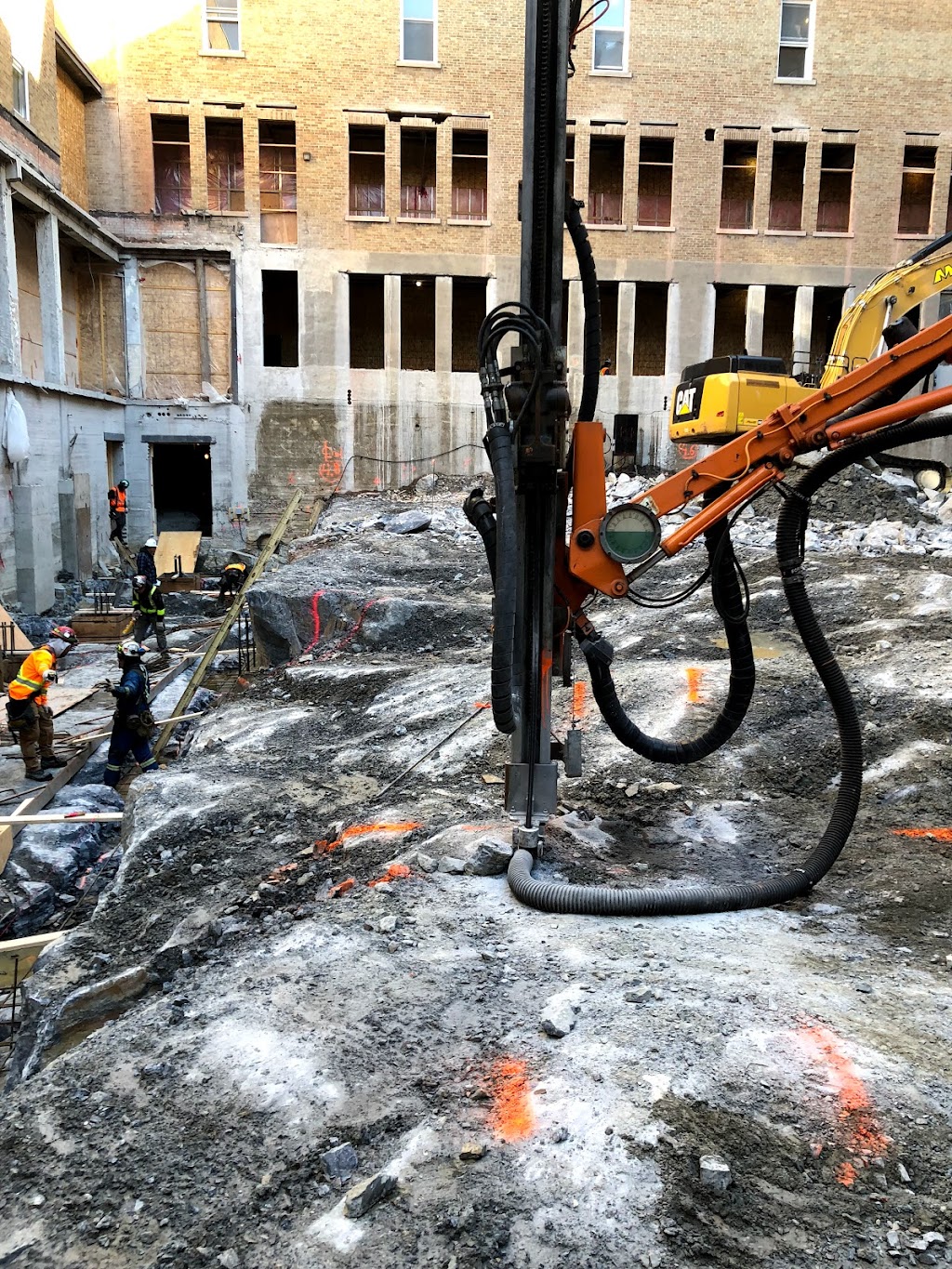 Rénergie Construction | 1 Rue du Parc Industriel, Saint-Urbain, QC G0A 4K0, Canada | Phone: (418) 647-3724