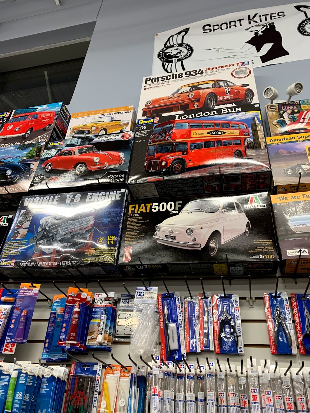 Hobby and Toy Central | 705 Wonderland Rd N, London, ON N6H 0H8, Canada | Phone: (519) 472-8080