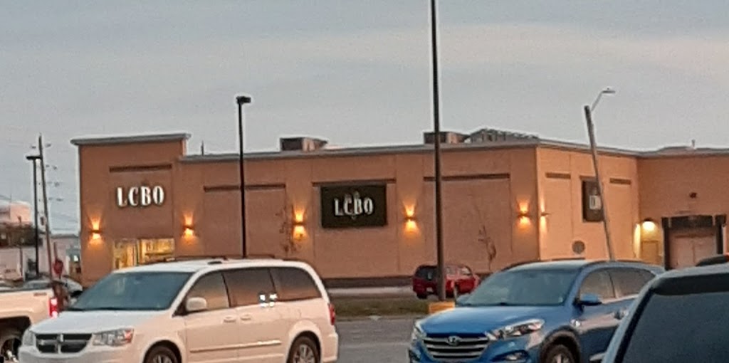 LCBO | 10 Alkenbrack St Unit 1, Napanee, ON K7R 0A6, Canada | Phone: (613) 354-5746