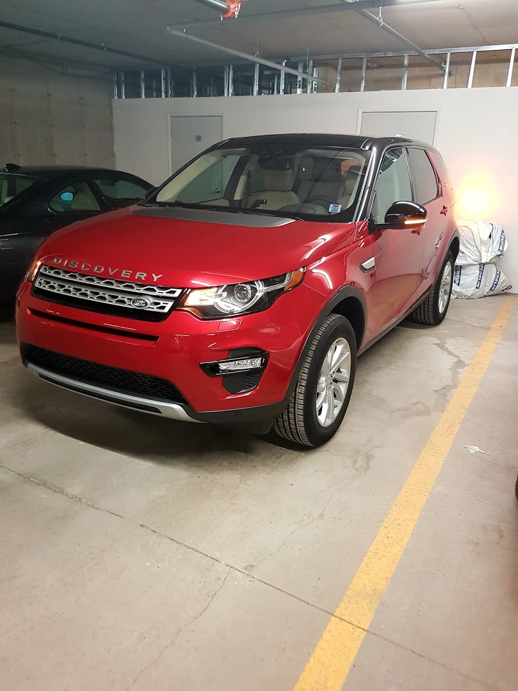 Land Rover Halifax | 3365 Kempt Rd, Halifax, NS B3K 4X5, Canada | Phone: (902) 453-1233