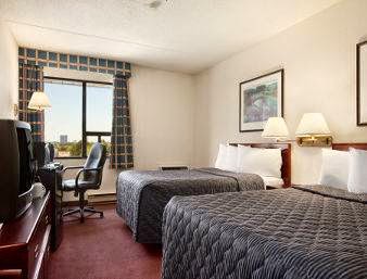 Travelodge by Wyndham Toronto East | 20 Milner Business Ct, Scarborough, ON M1B 3C6, Canada | Phone: (416) 299-9500