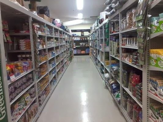 Mr. Pets | 201 Bewicke Ave, North Vancouver, BC V7M 3M7, Canada | Phone: (778) 340-1102